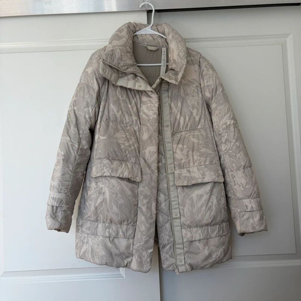 Lululemon down jacket